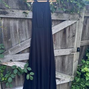 Elegant‎ Sleeveless Long Black Dress With Lace And Sheer Size XS
